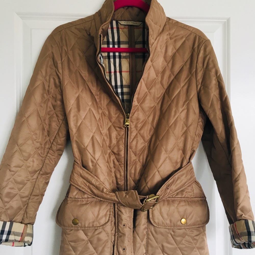 Authentic Burberry quilted puffer Jacket tan sz 6